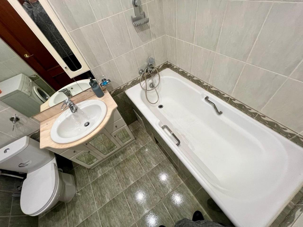 Apartment In The Center Of Киев Экстерьер фото